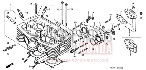CYLINDER HEAD CM125CX de 1999